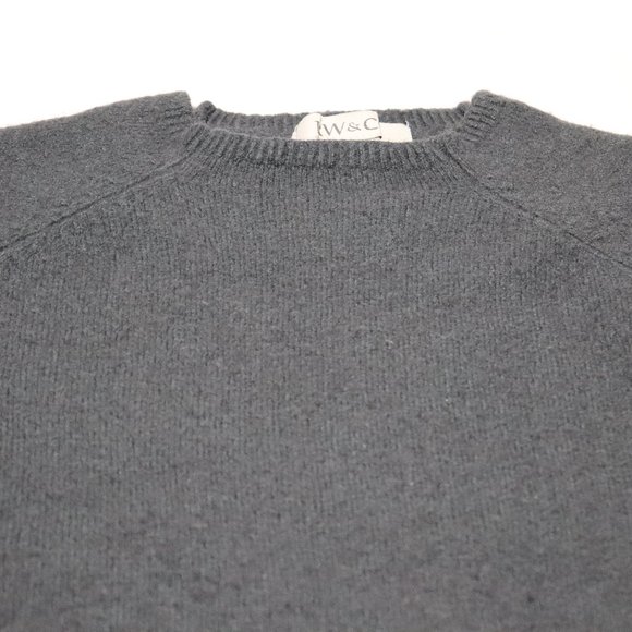 R&W Co. Sweater - Picture 1 of 4